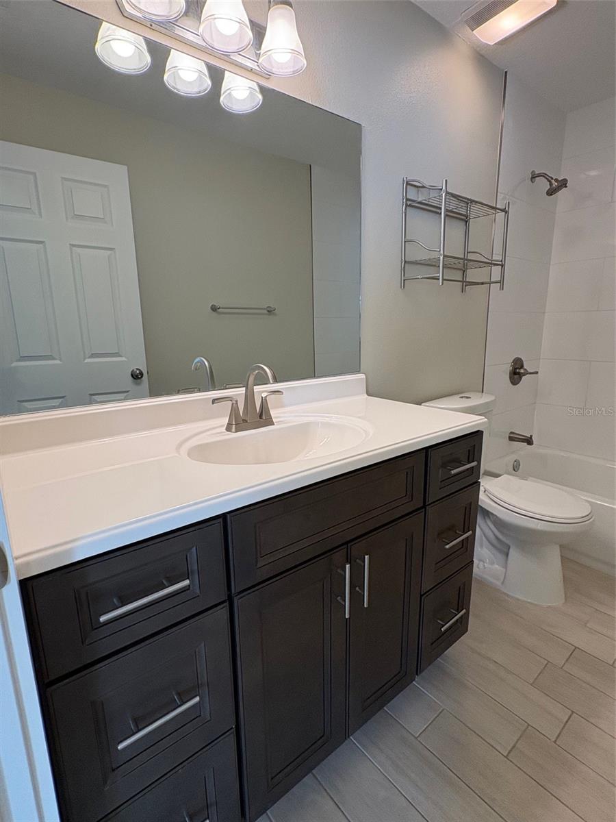 EL CENTRO - Residential Lease