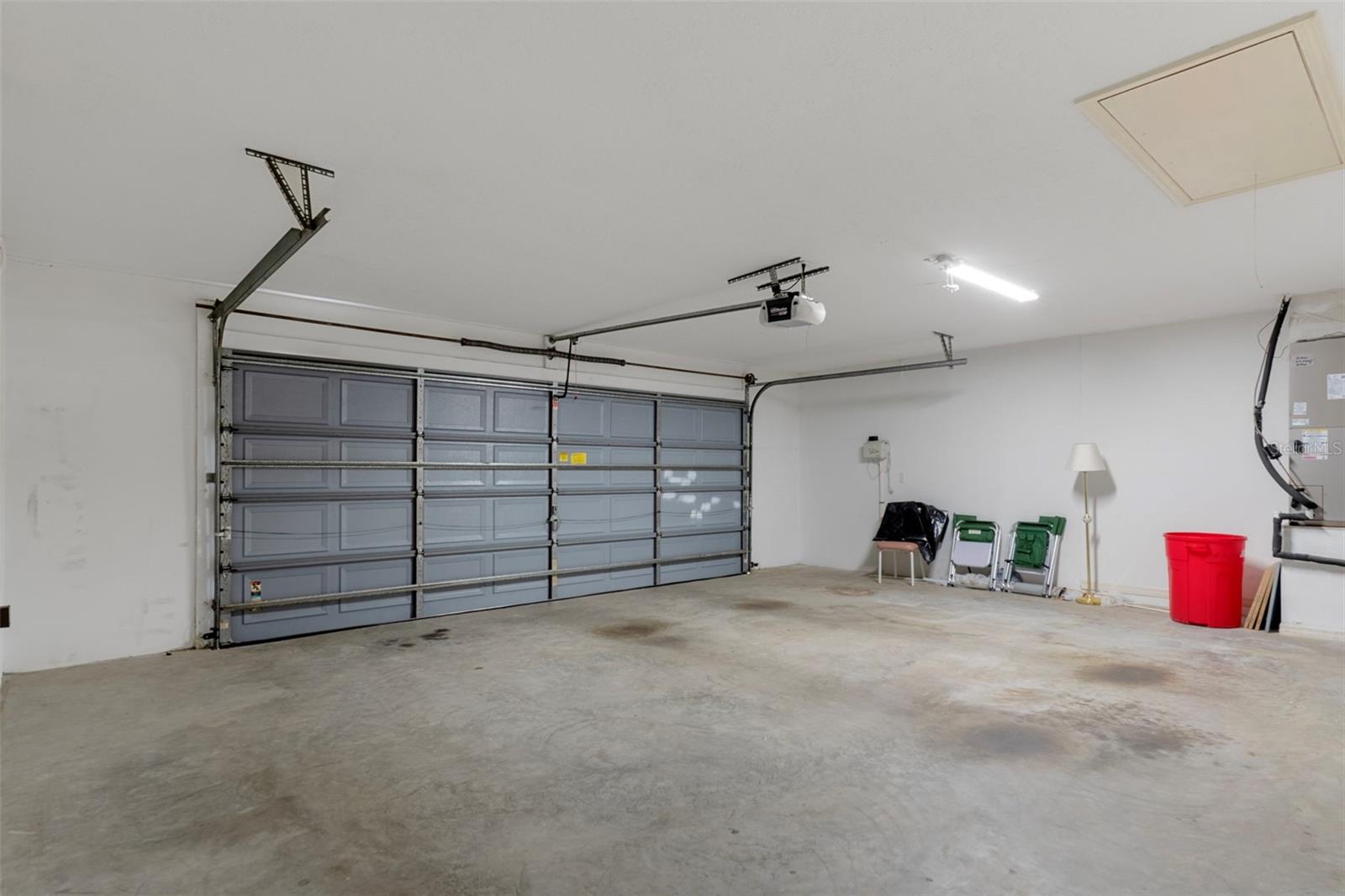 PINE RIDGE - Residential