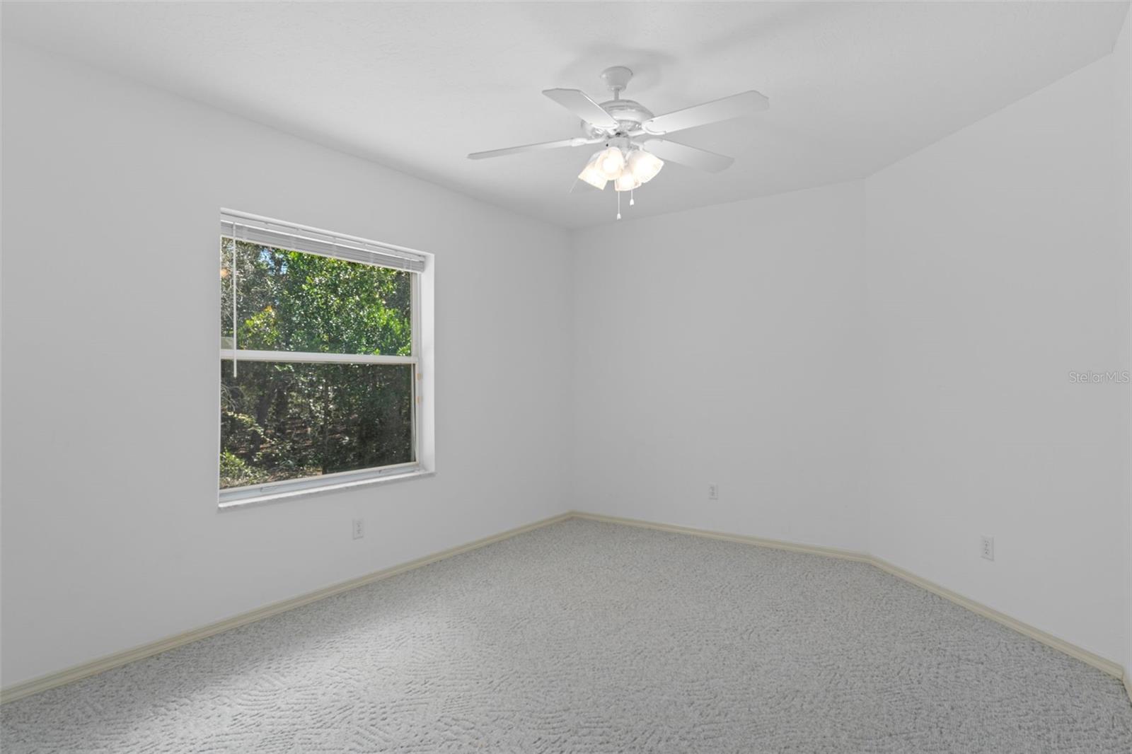 PINE RIDGE - Residential