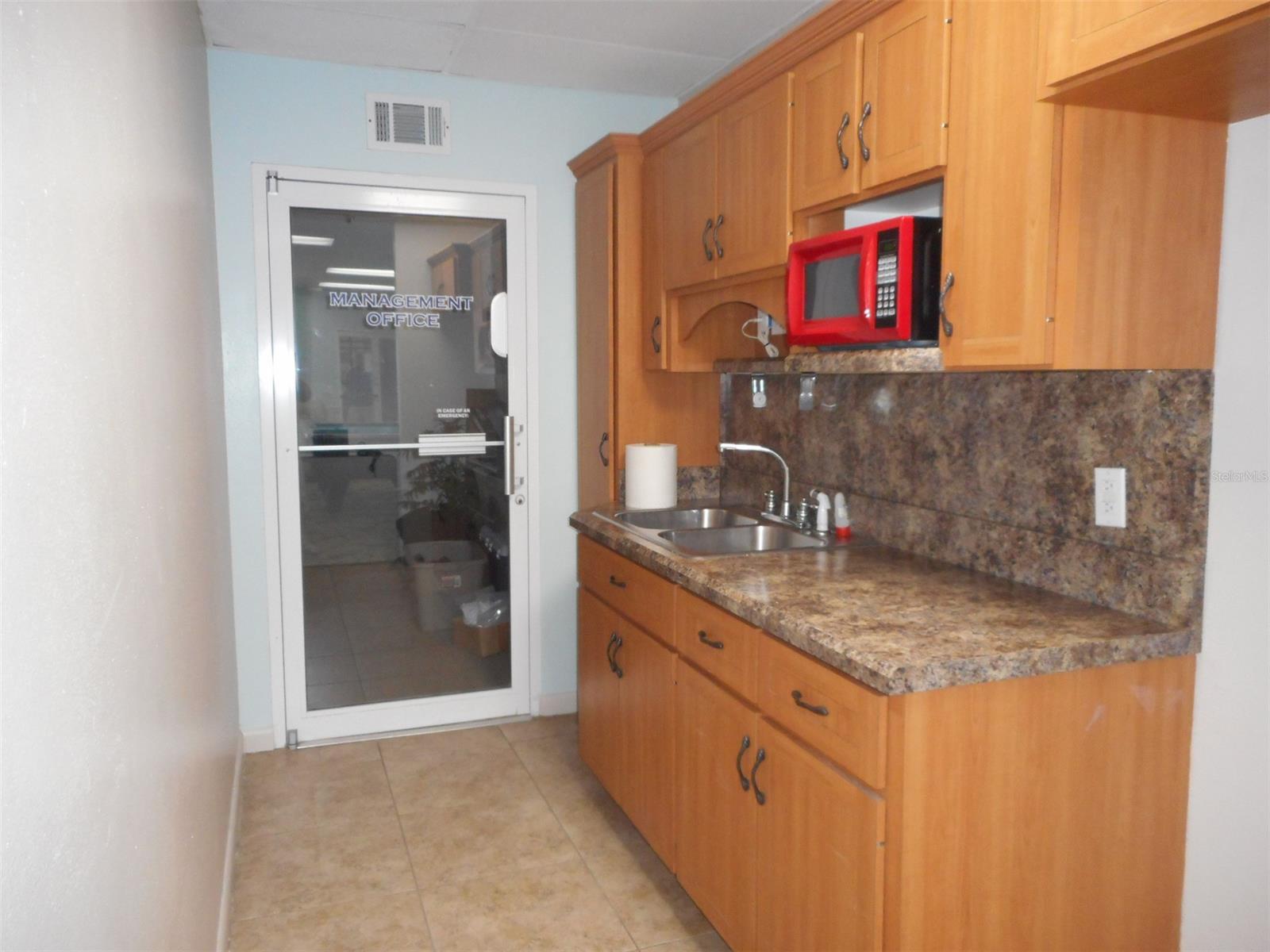 Oceania Plaza Condo - Residential