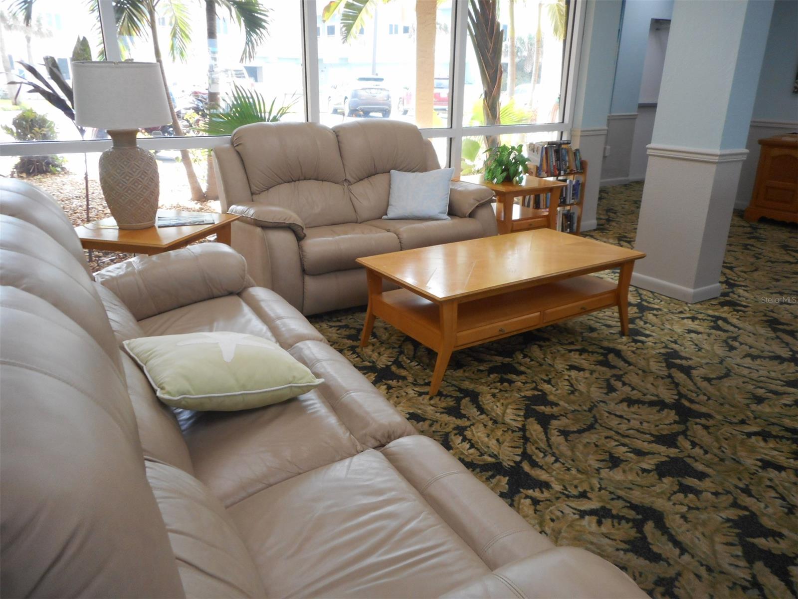 Oceania Plaza Condo - Residential