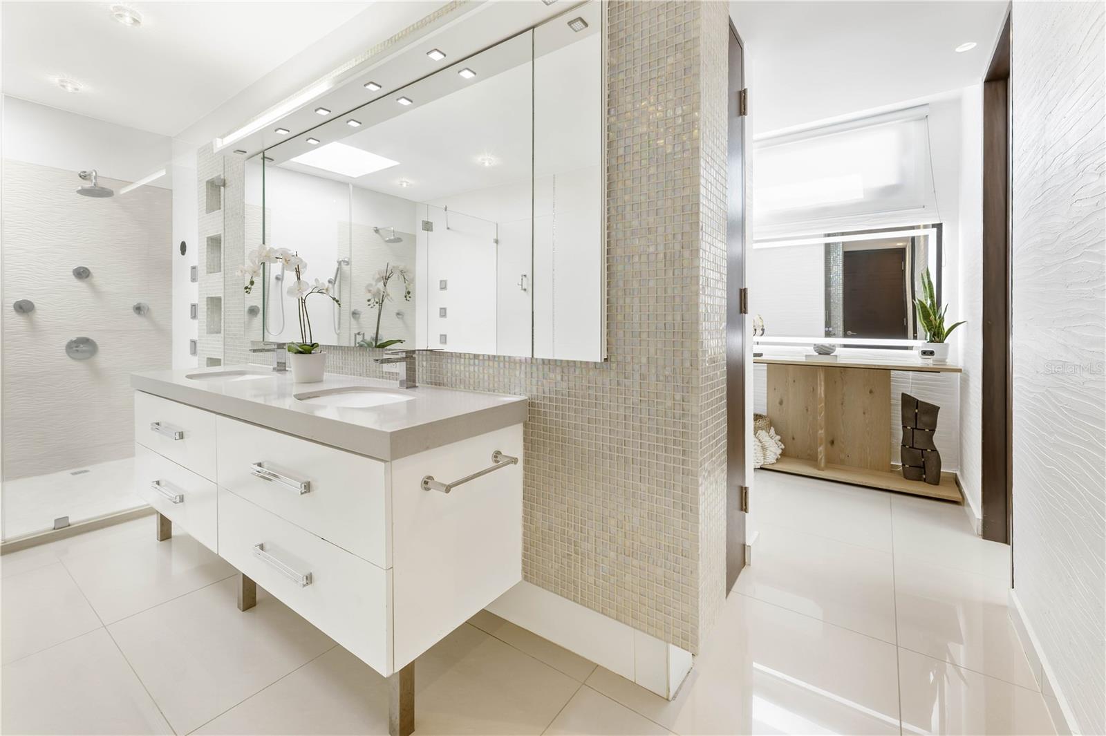 BALDWIN PARK - Residential