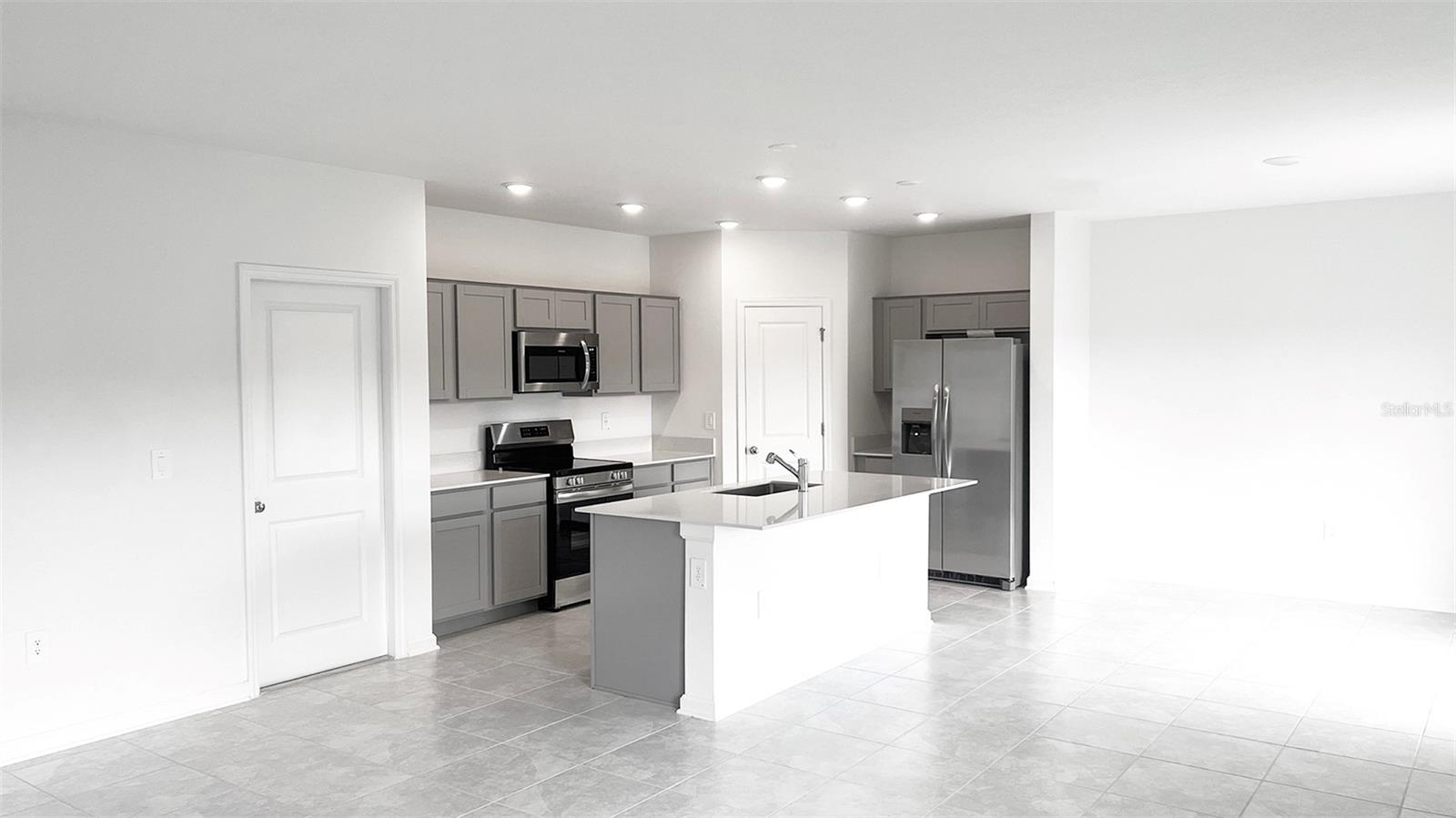 PEACE CREEK RESERVE - Residential