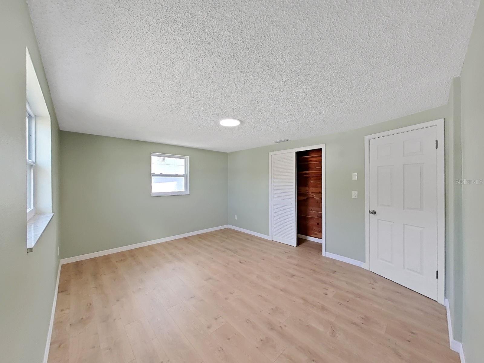 BEACON SQUARE - Residential