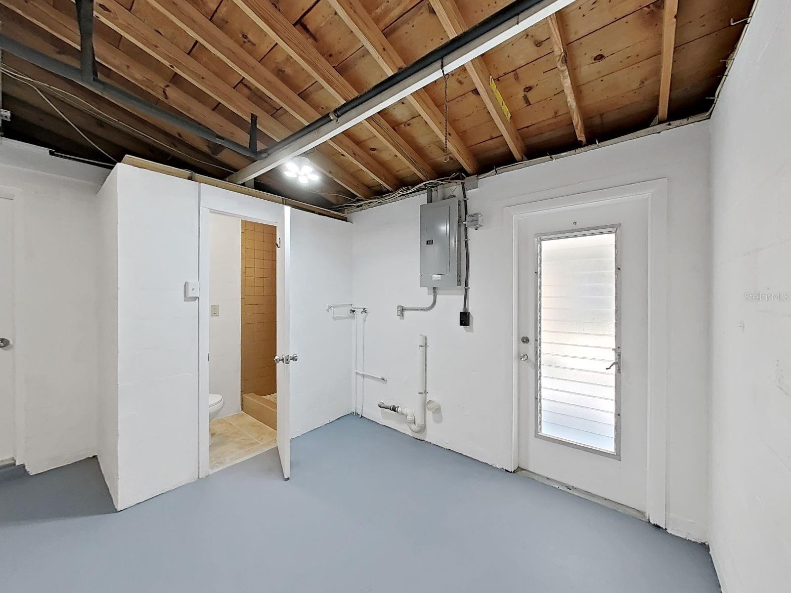 BEACON SQUARE - Residential