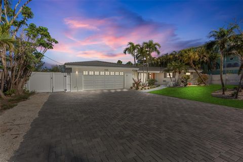 306 68TH STREET HOLMES BEACH FL 34217