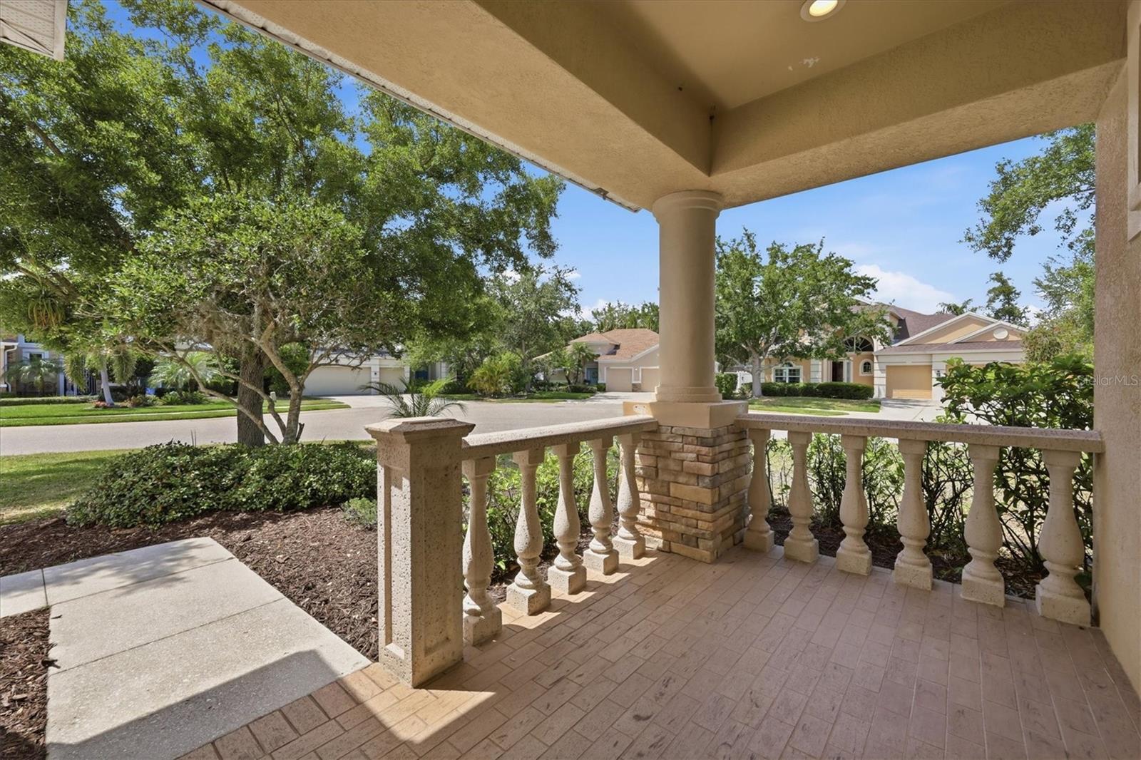 WOODRIDGE OAKS - Residential