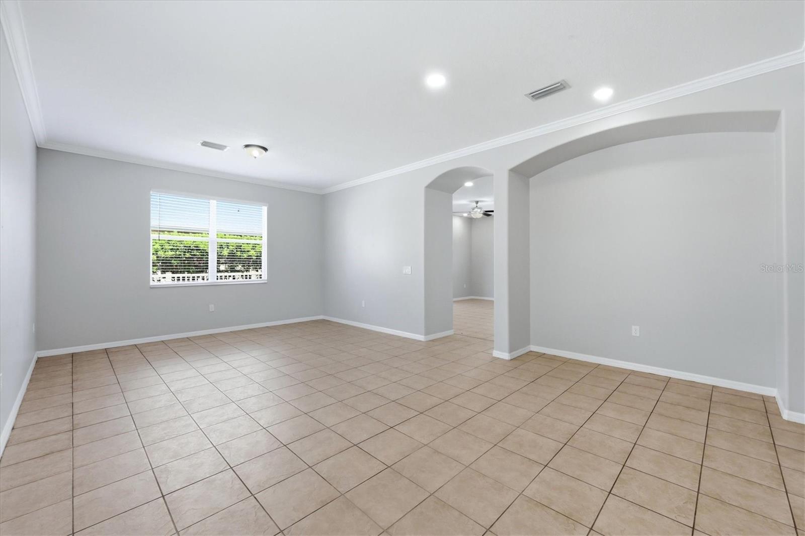 WOODRIDGE OAKS - Residential