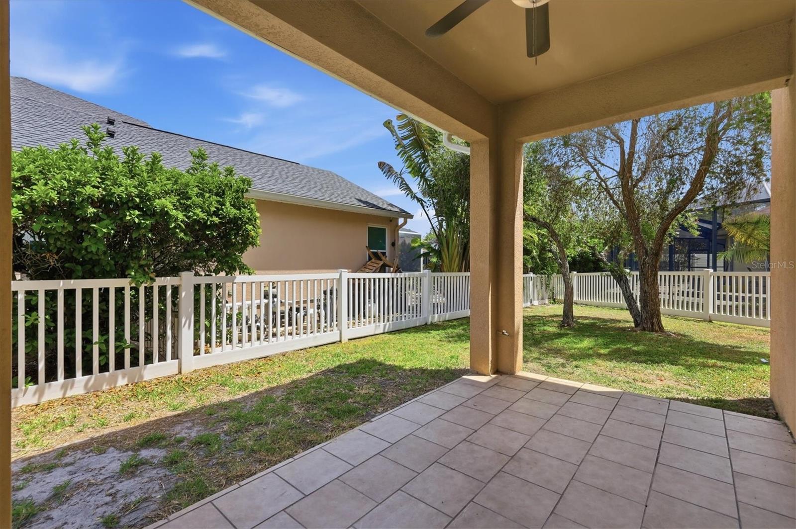 WOODRIDGE OAKS - Residential