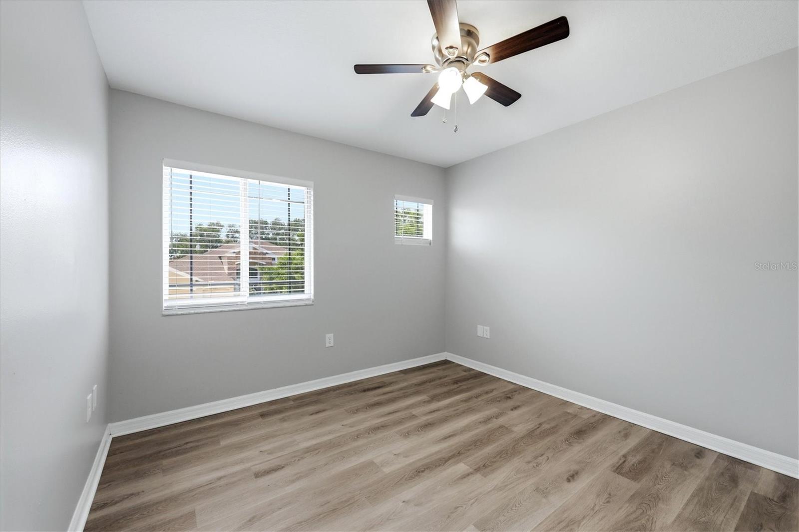 WOODRIDGE OAKS - Residential