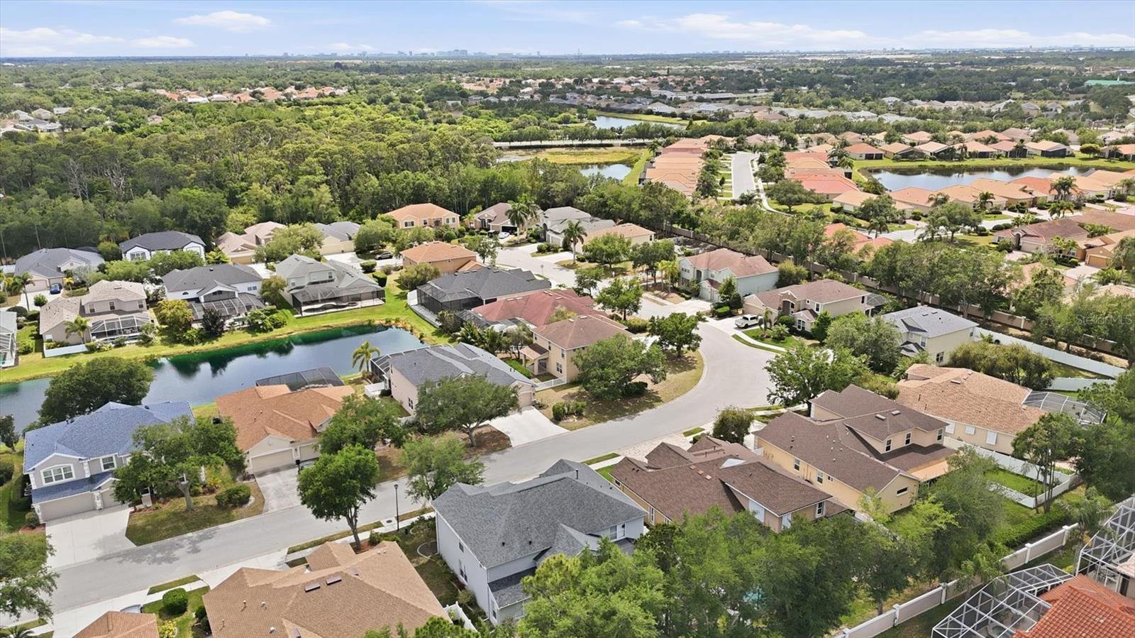 WOODRIDGE OAKS - Residential