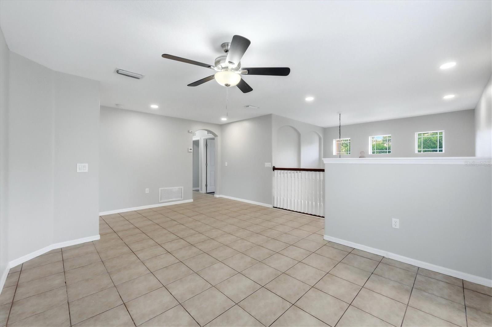 WOODRIDGE OAKS - Residential