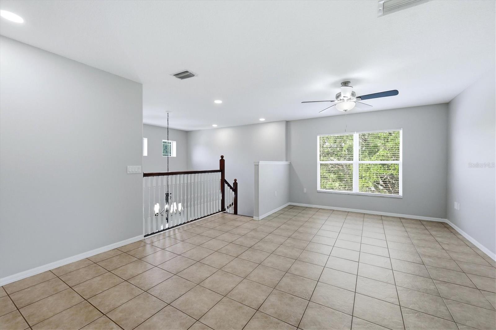 WOODRIDGE OAKS - Residential