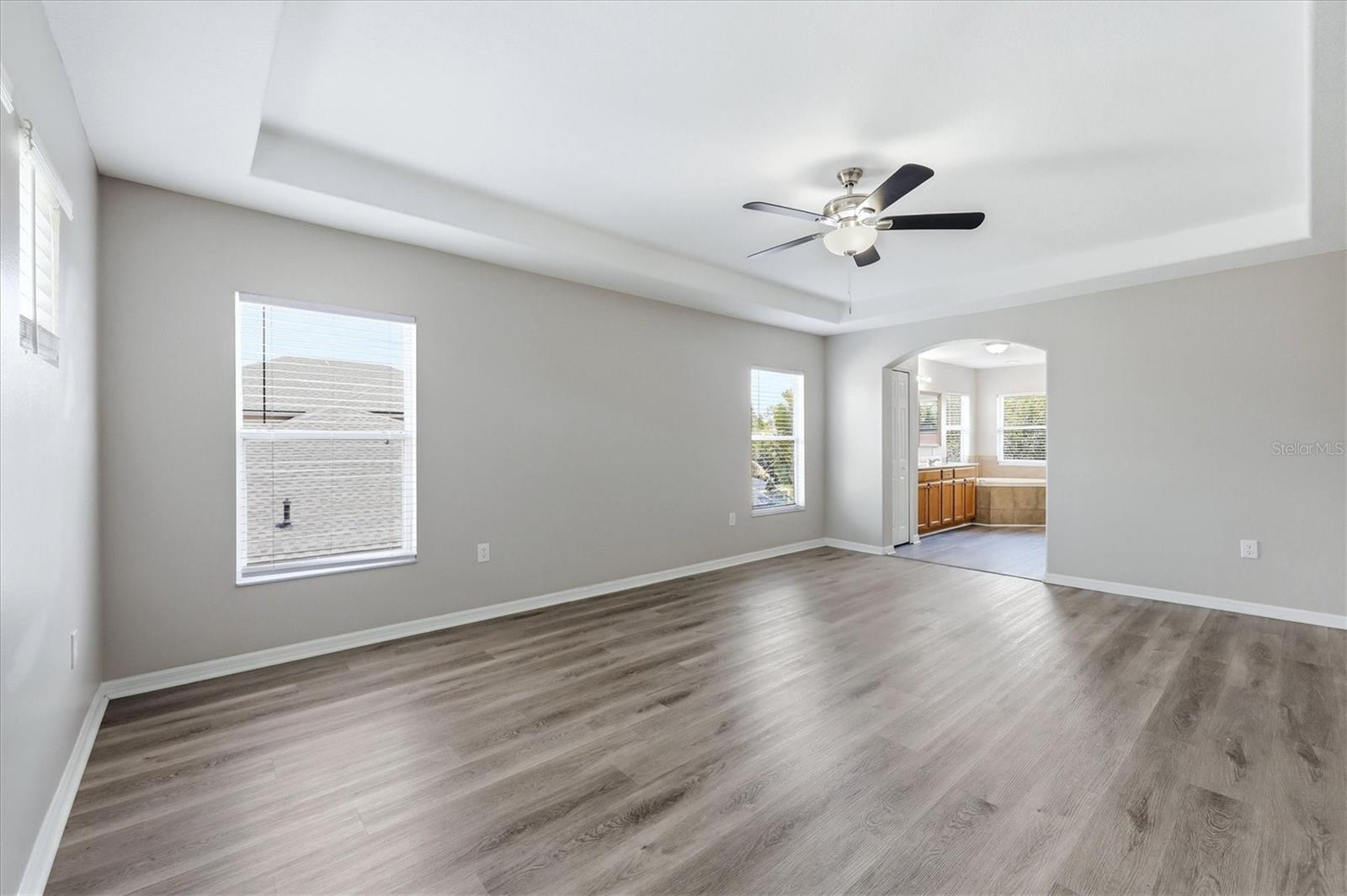 WOODRIDGE OAKS - Residential