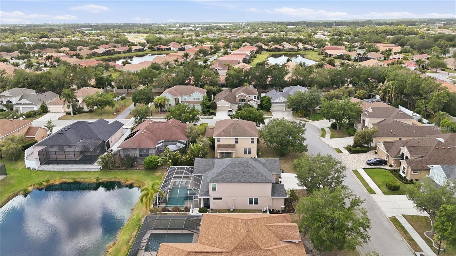 WOODRIDGE OAKS - Residential