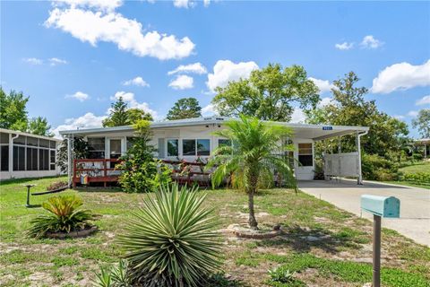 A home in BROOKSVILLE