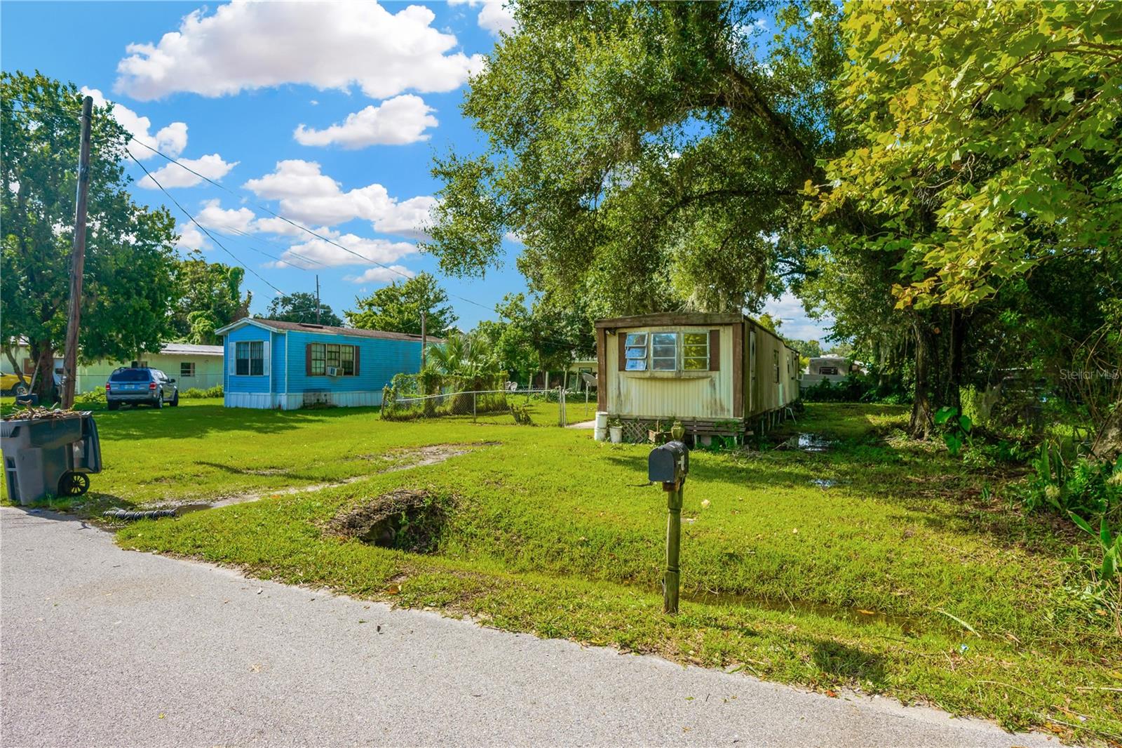 View LAKELAND, FL 33815 mobile home