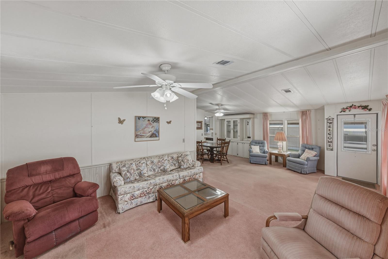 OAKS ROYAL - Residential