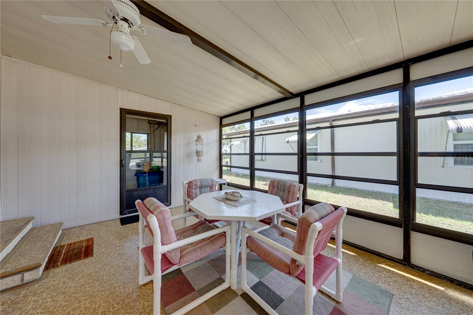 OAKS ROYAL - Residential