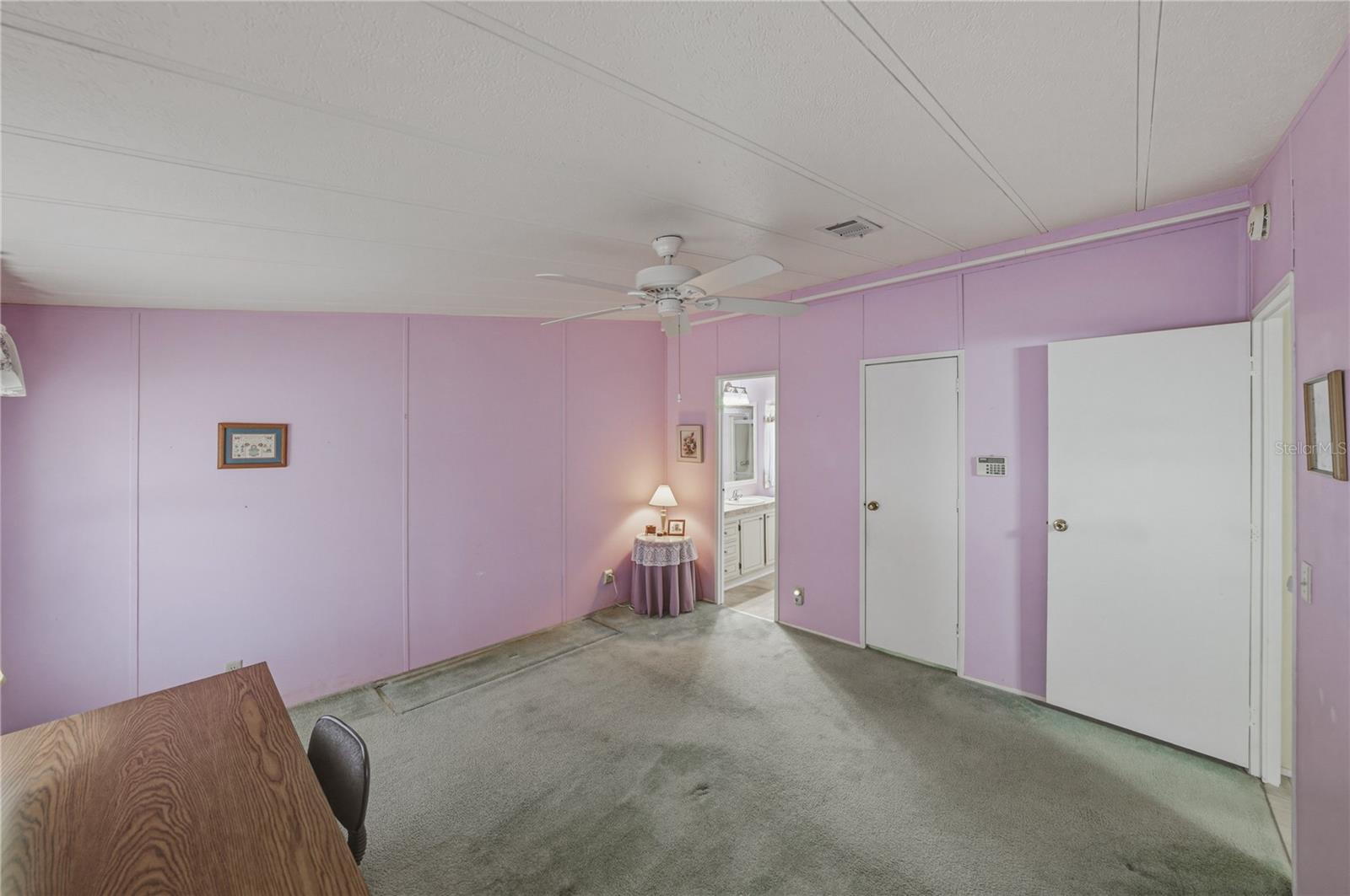 OAKS ROYAL - Residential