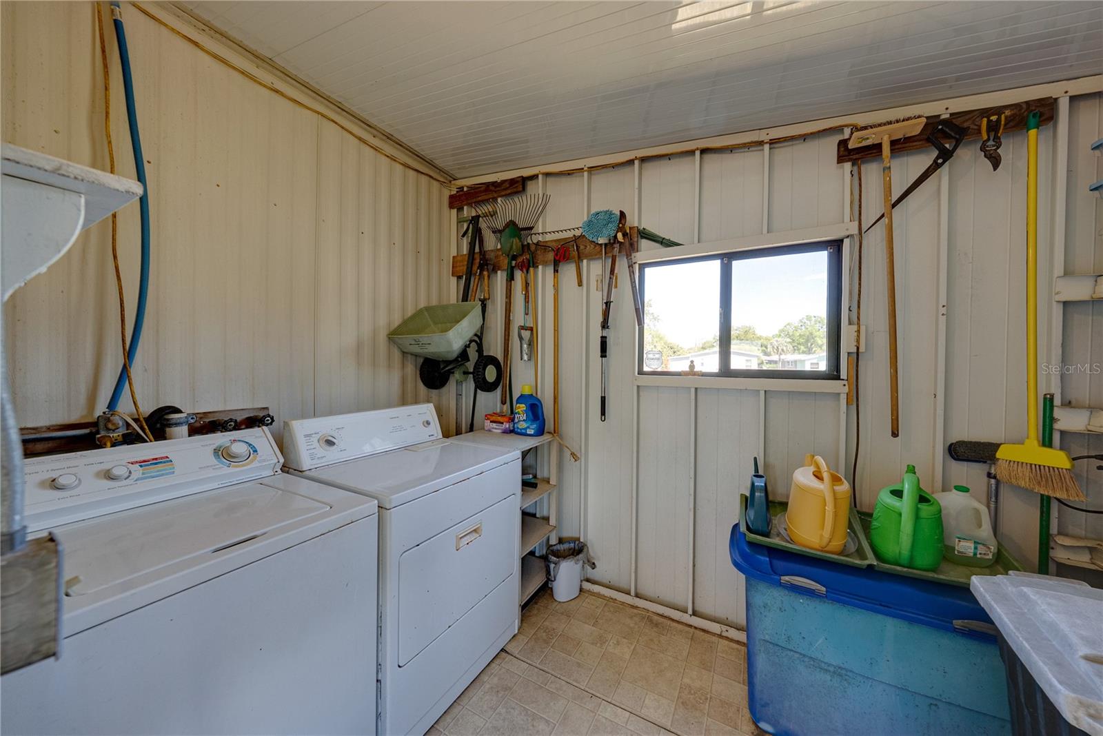 OAKS ROYAL - Residential