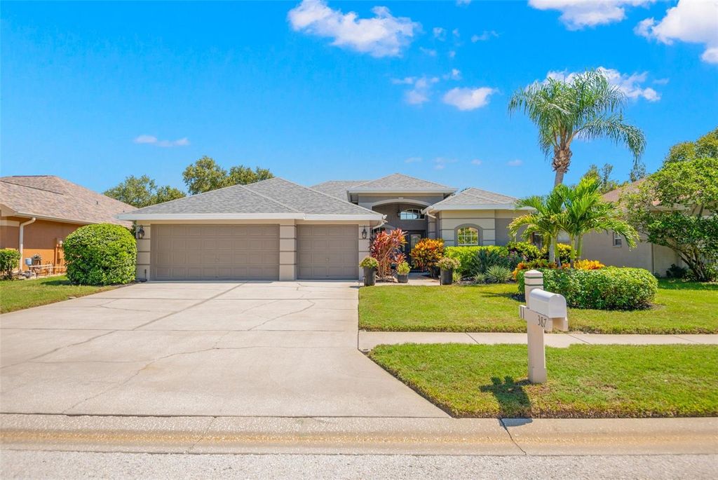 Photo of 387 Bridle Path Way, Tarpon Springs, FL 34688 (MLS # TB8427878)