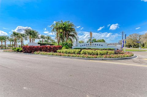 A home in PARRISH