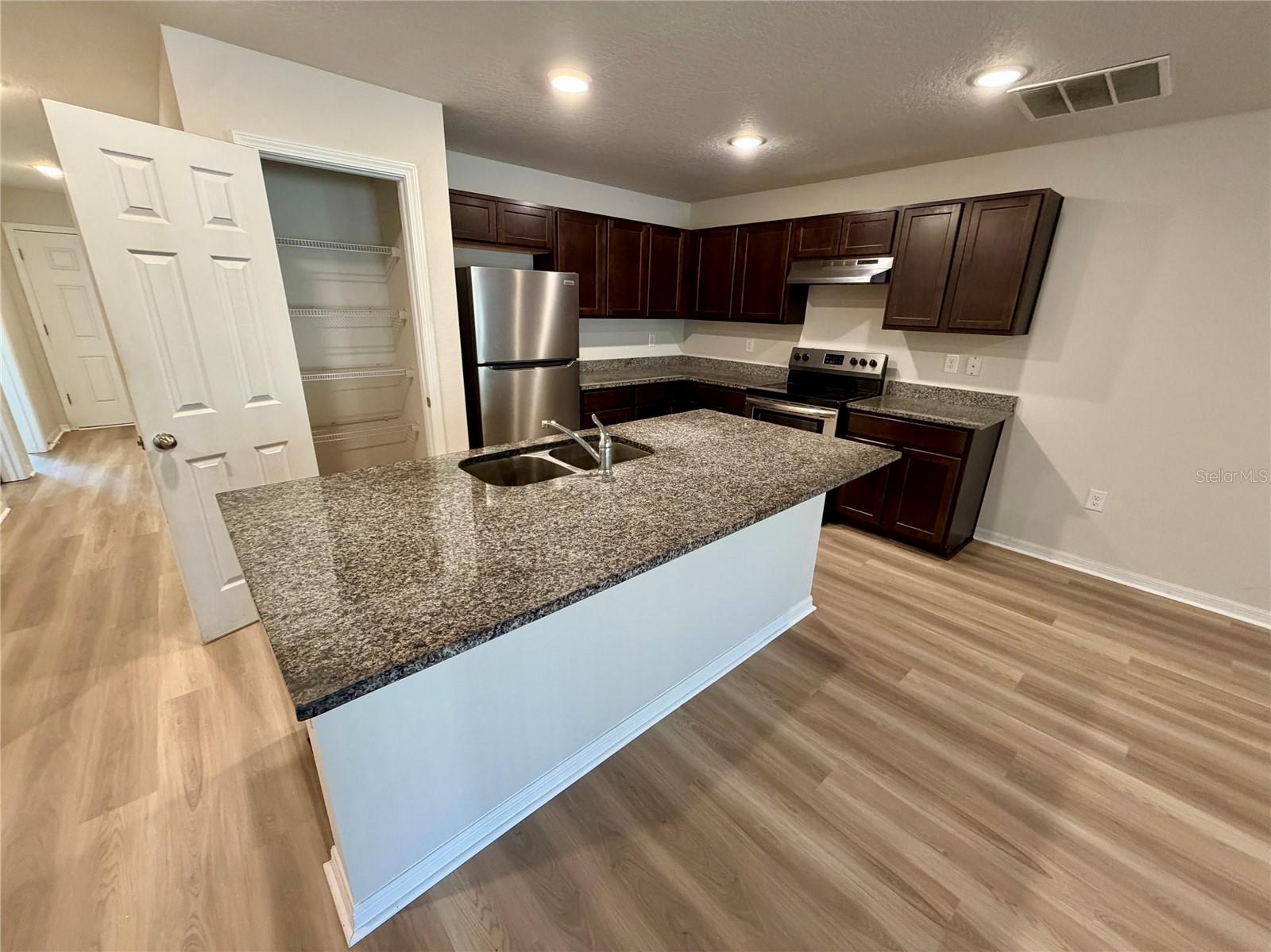 PALM COAST SEC 21 - Residential Income