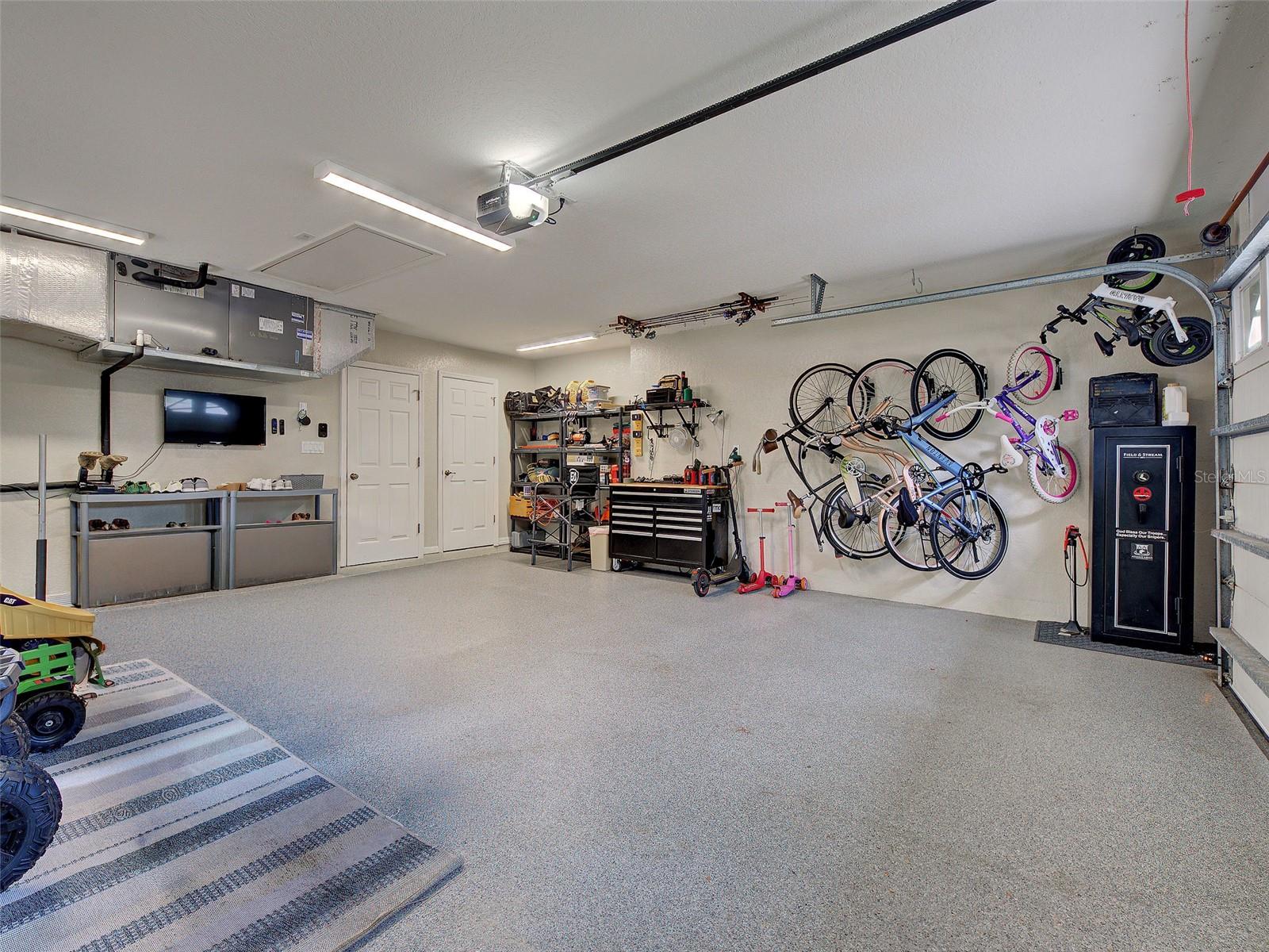 EAST GATE - Residential
