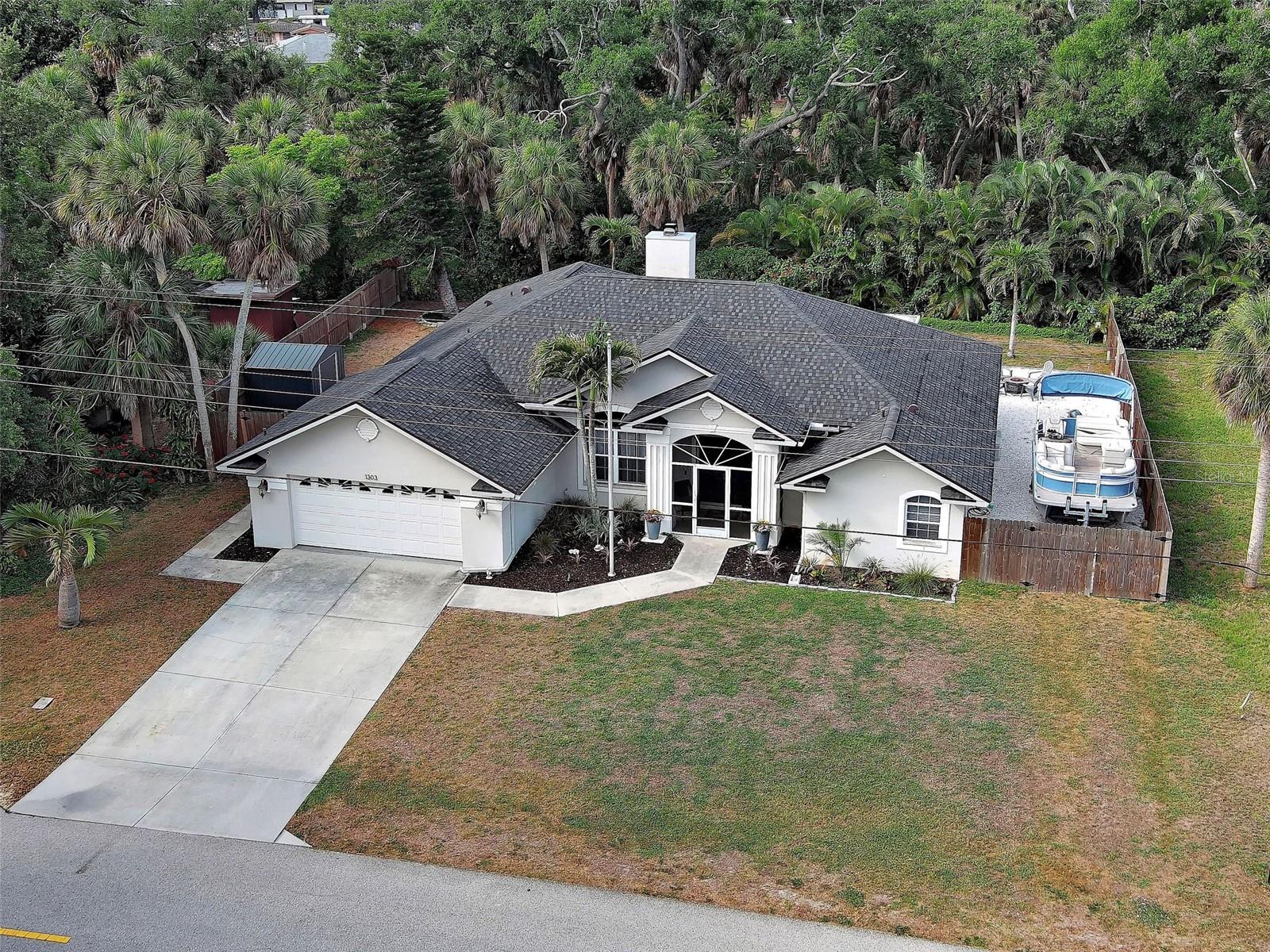 EAST GATE - Residential