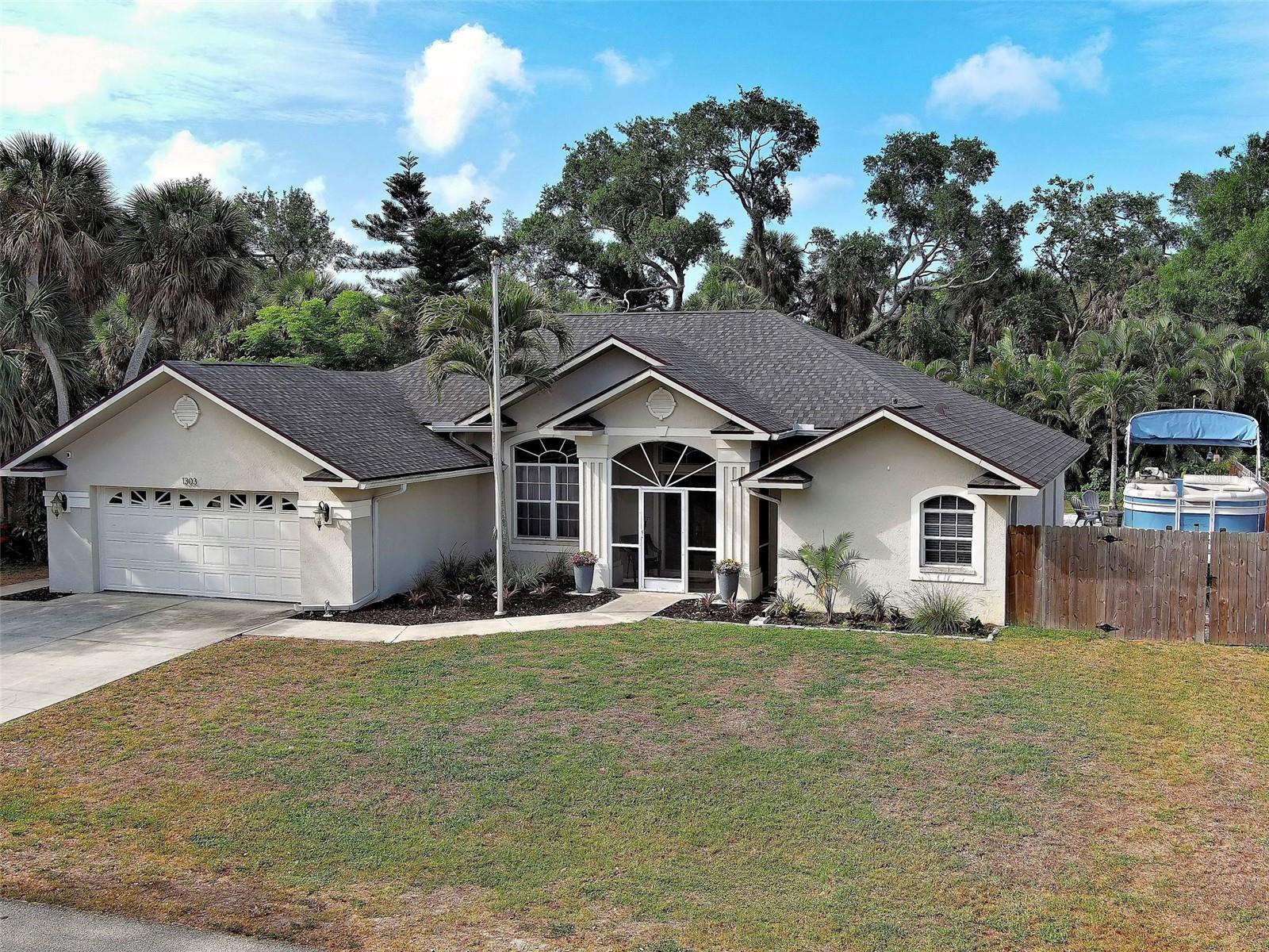 EAST GATE - Residential