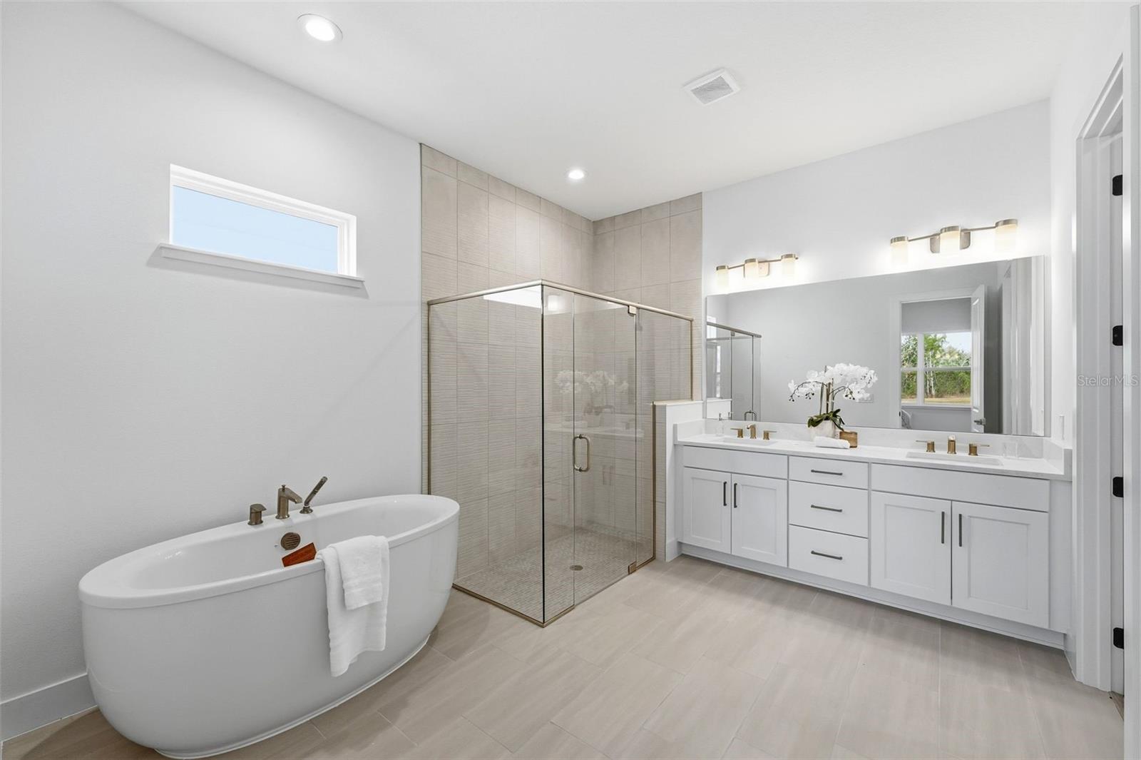 RIVERSIDE OAKS - Residential