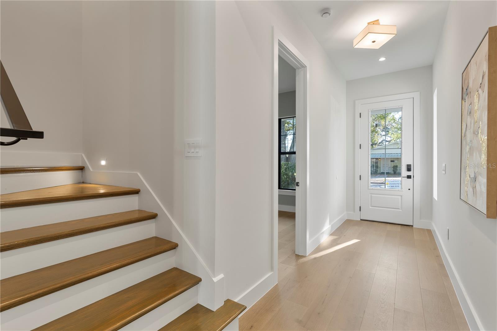 LAWNDALE - Residential