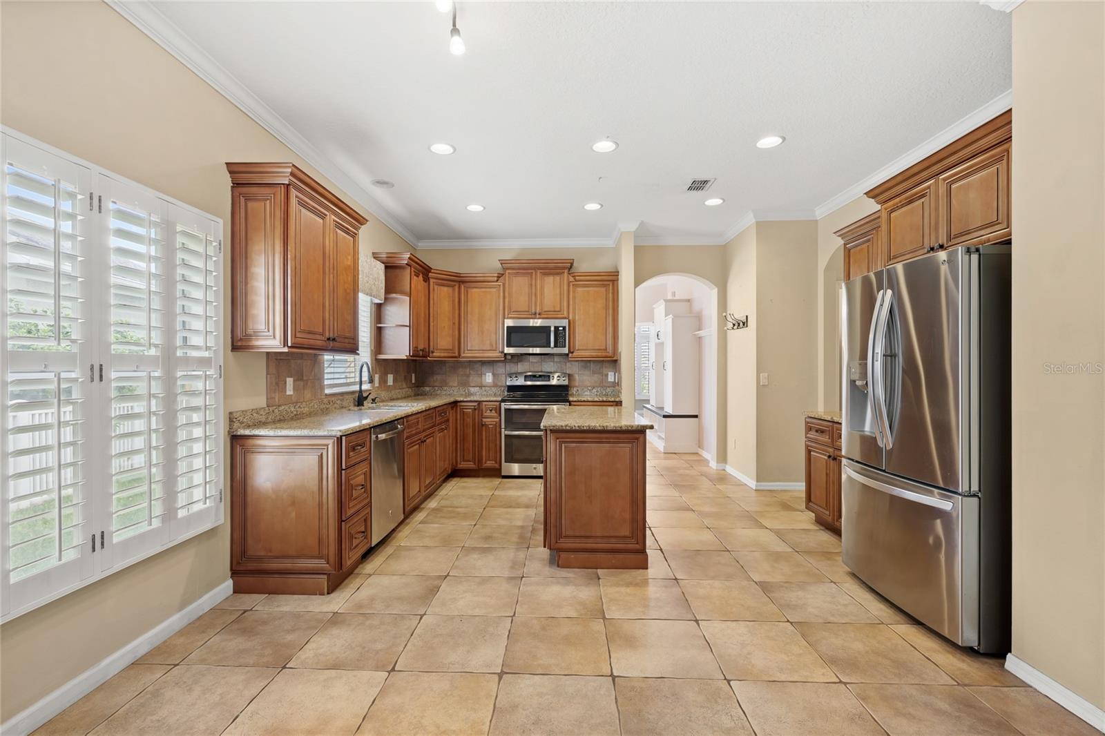 AVALON LAKES PH 02 VLGS E & H - Residential