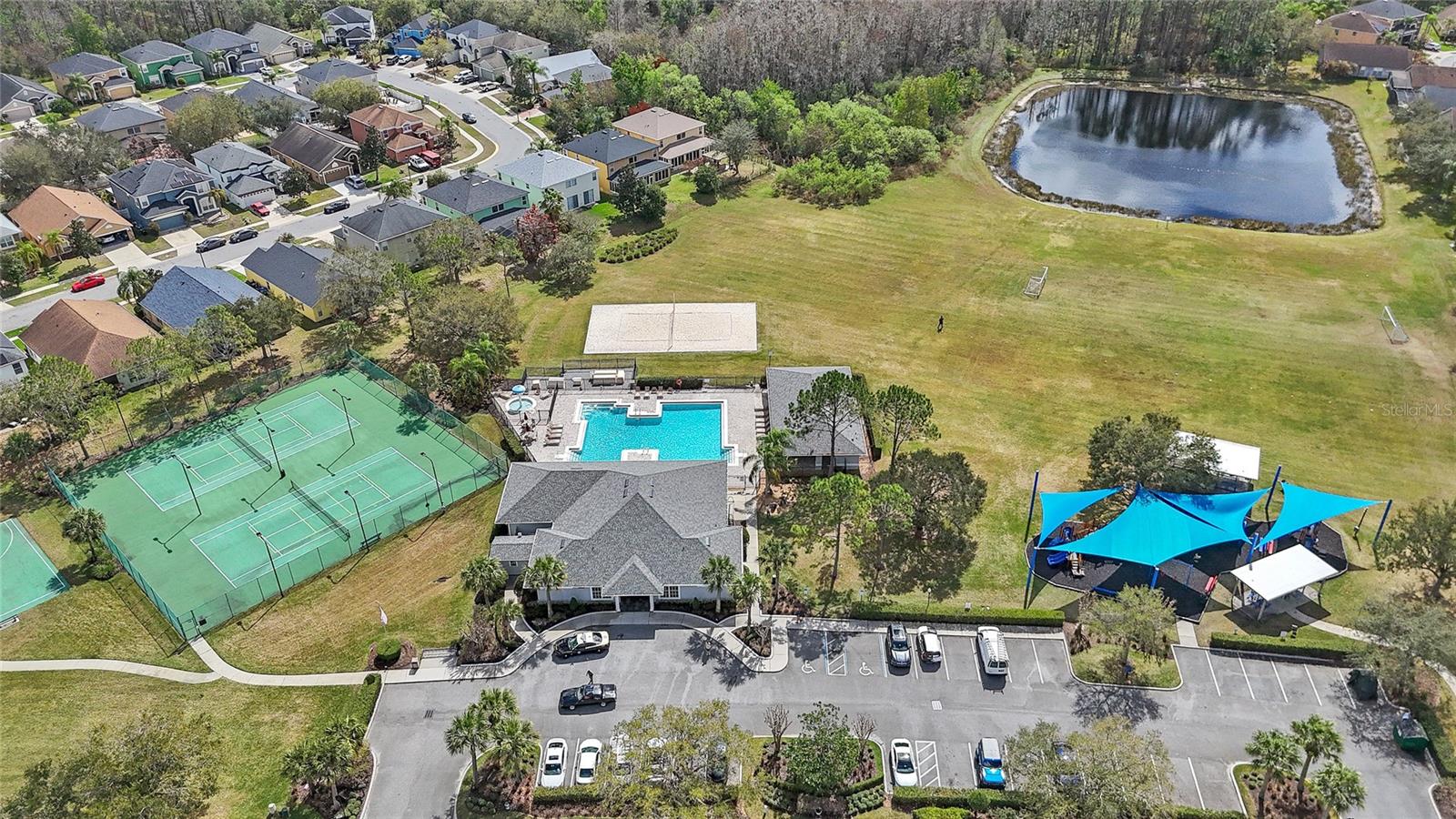 AVALON LAKES PH 02 VLGS E & H - Residential