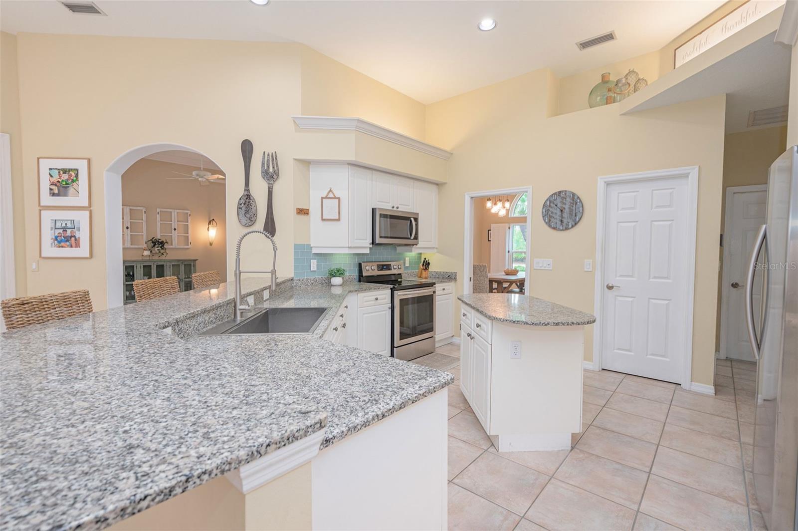 DEER CREEK - Residential