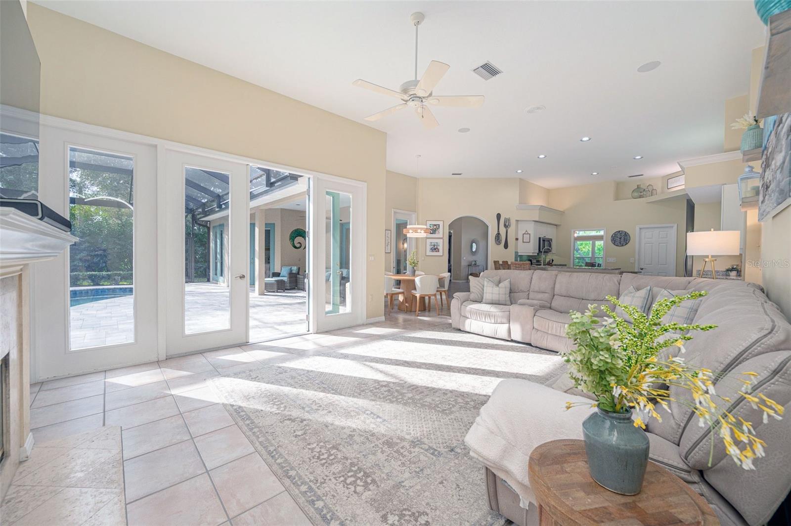 DEER CREEK - Residential