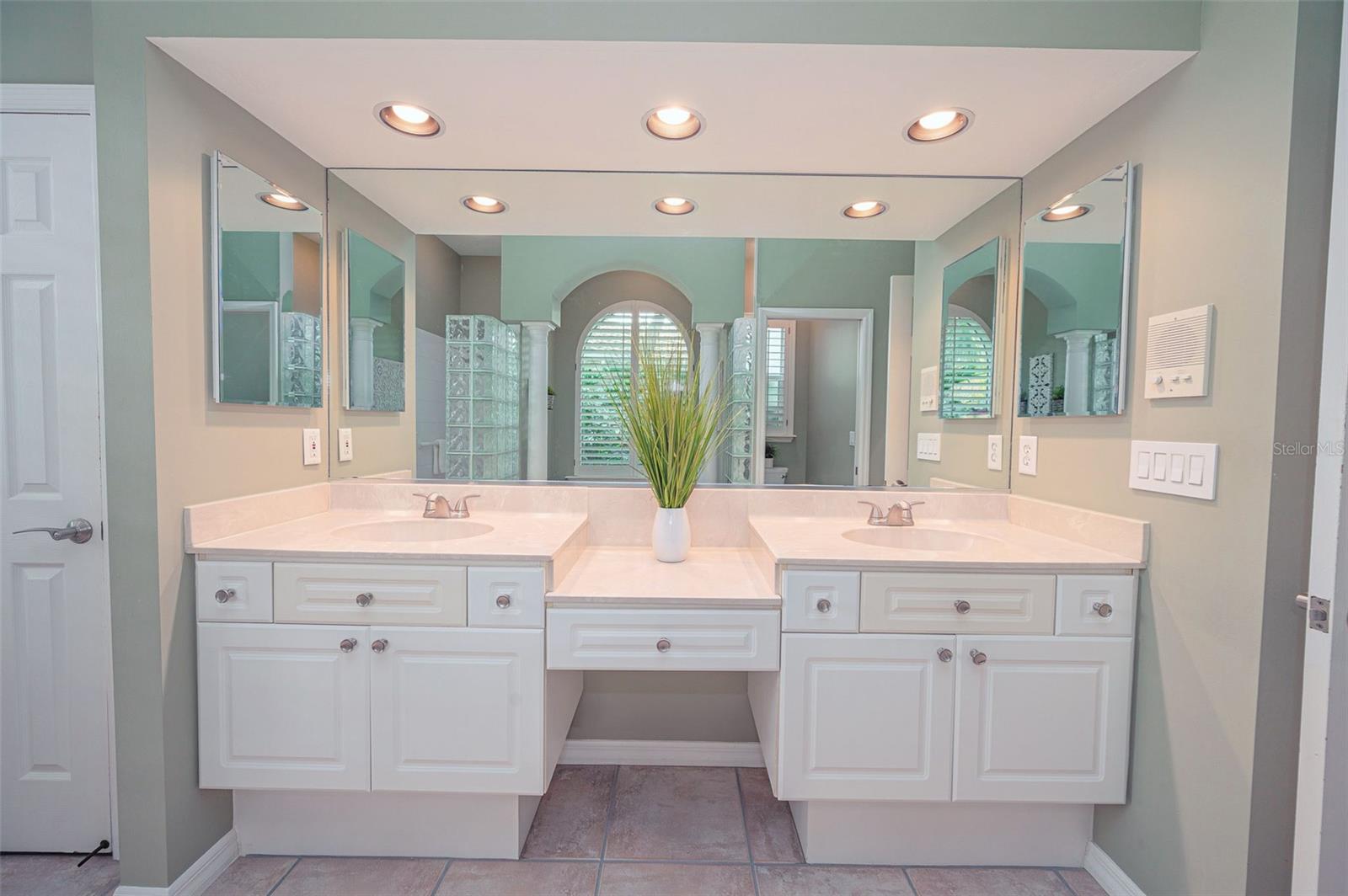 DEER CREEK - Residential