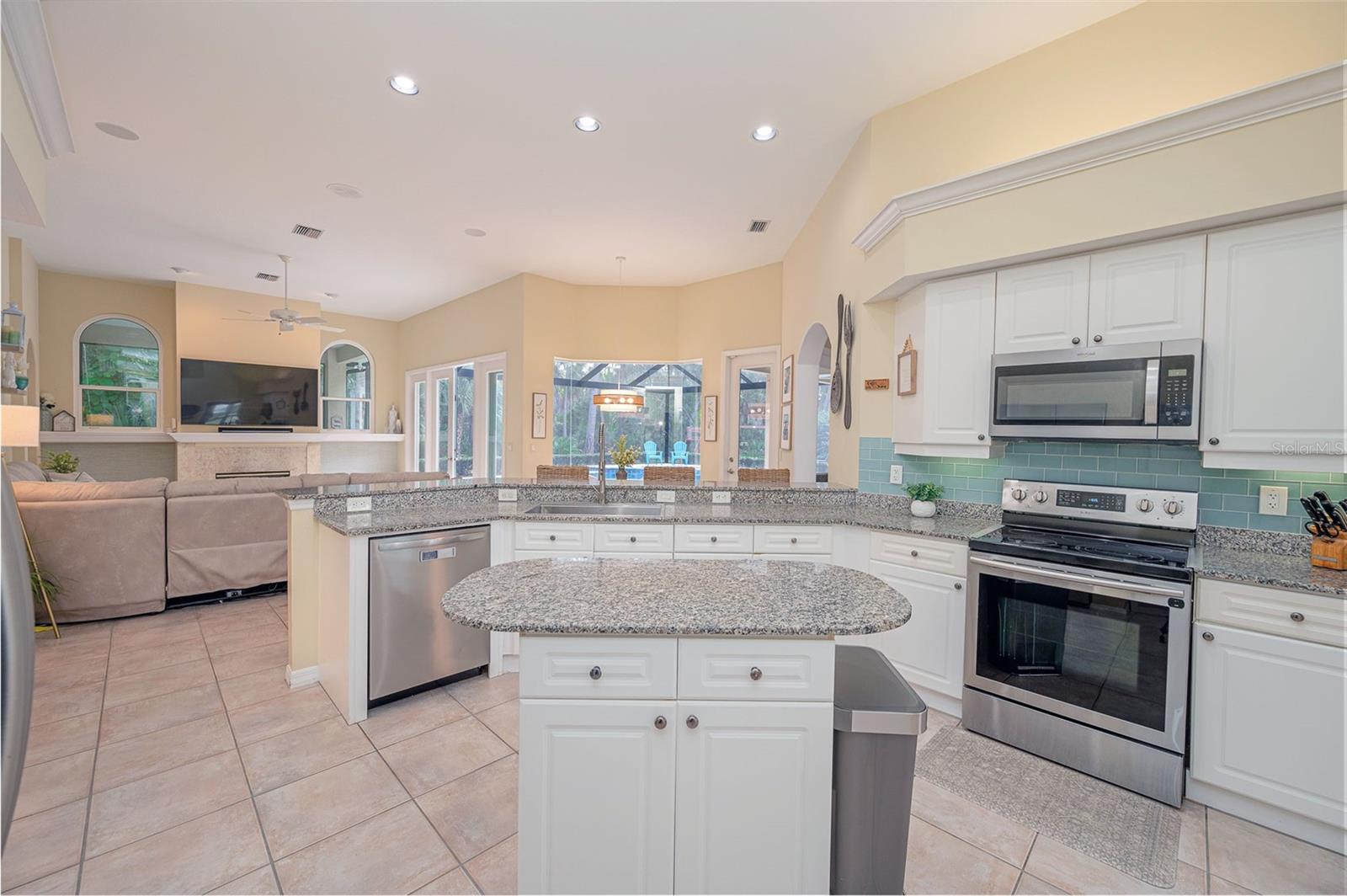 DEER CREEK - Residential