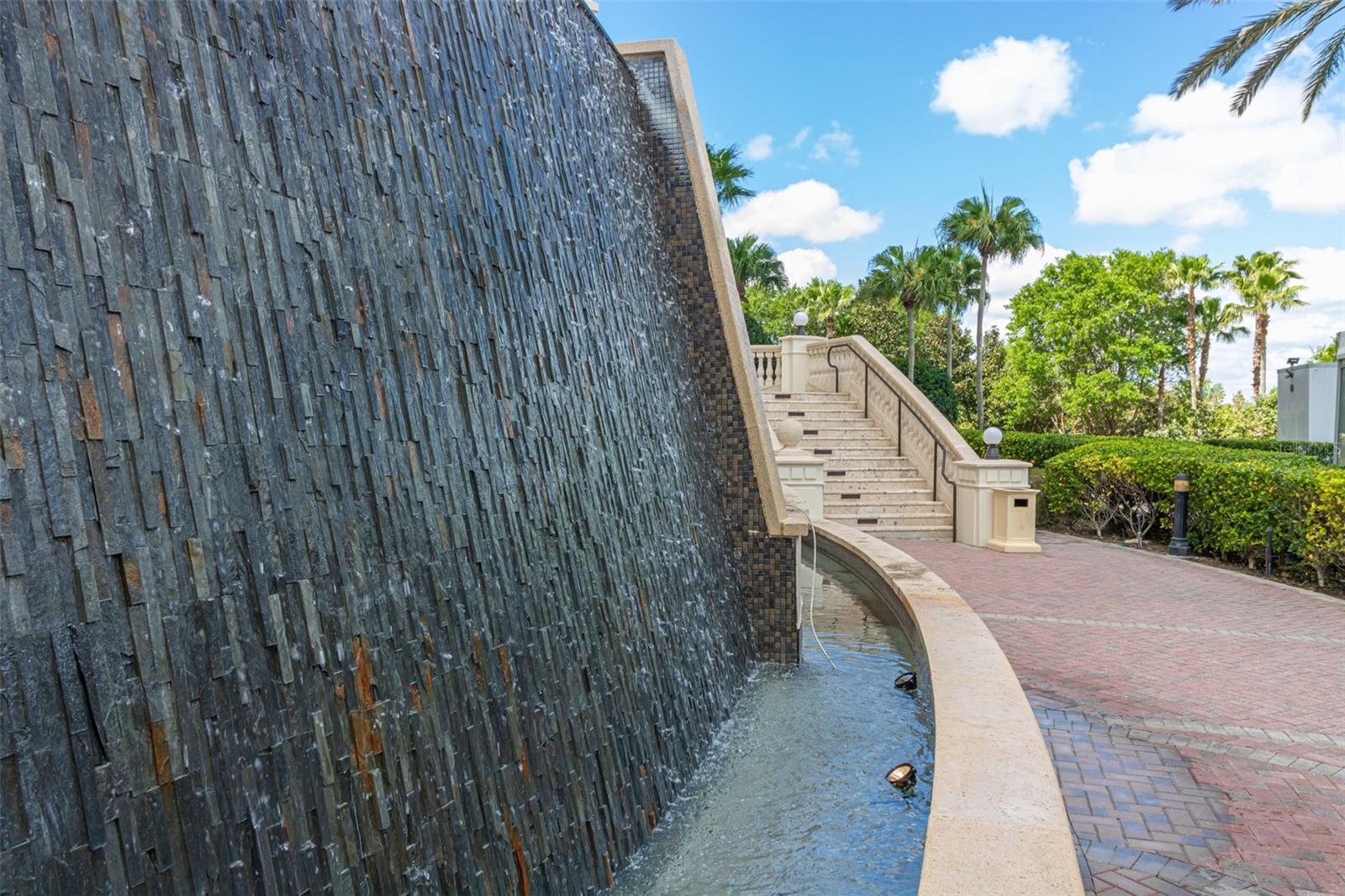 VILLAS AT REUNION SQUARE CONDO PH 5 - Residential Lease