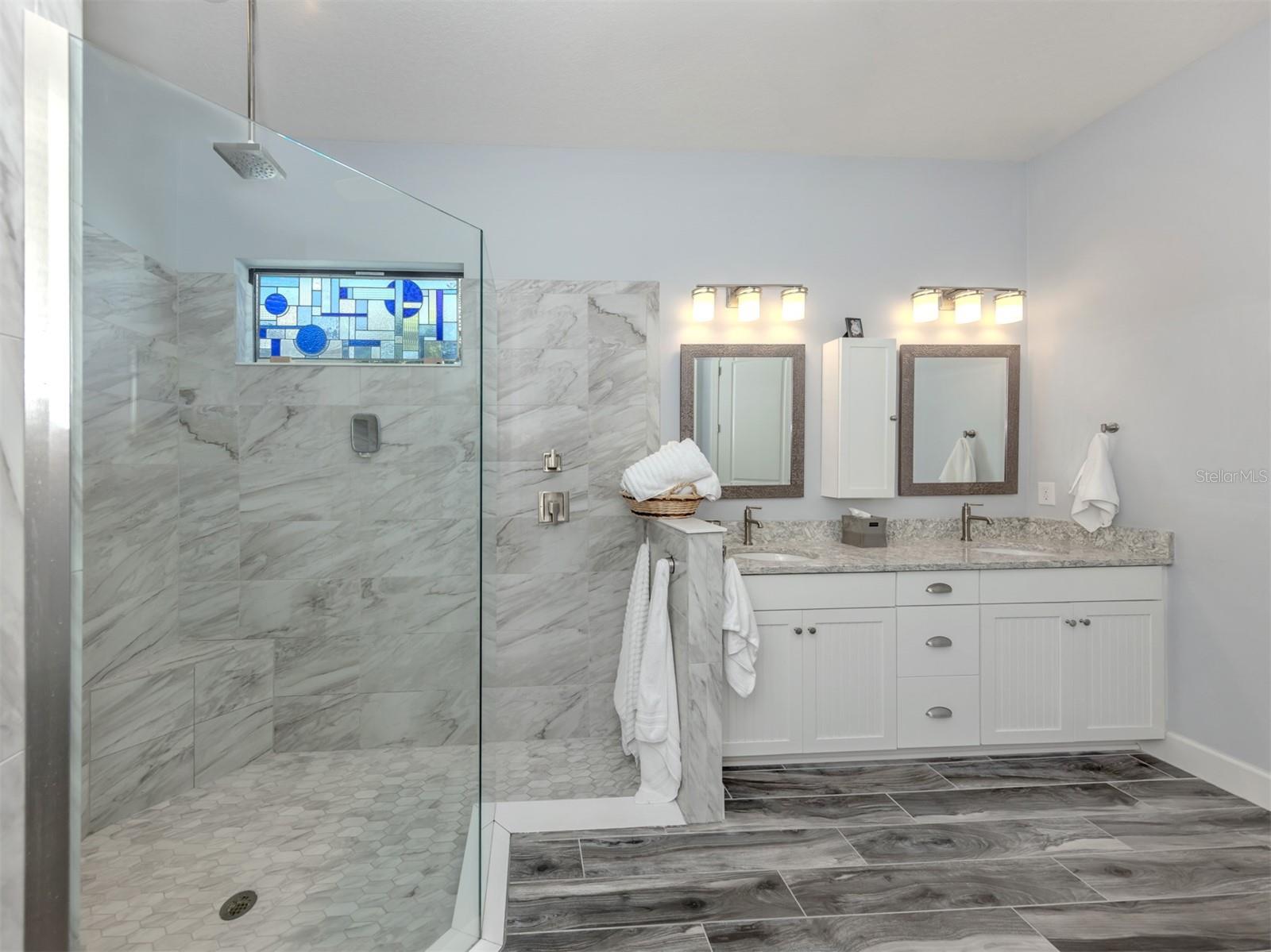 BELLACINA BY CASEY KEY - Residential