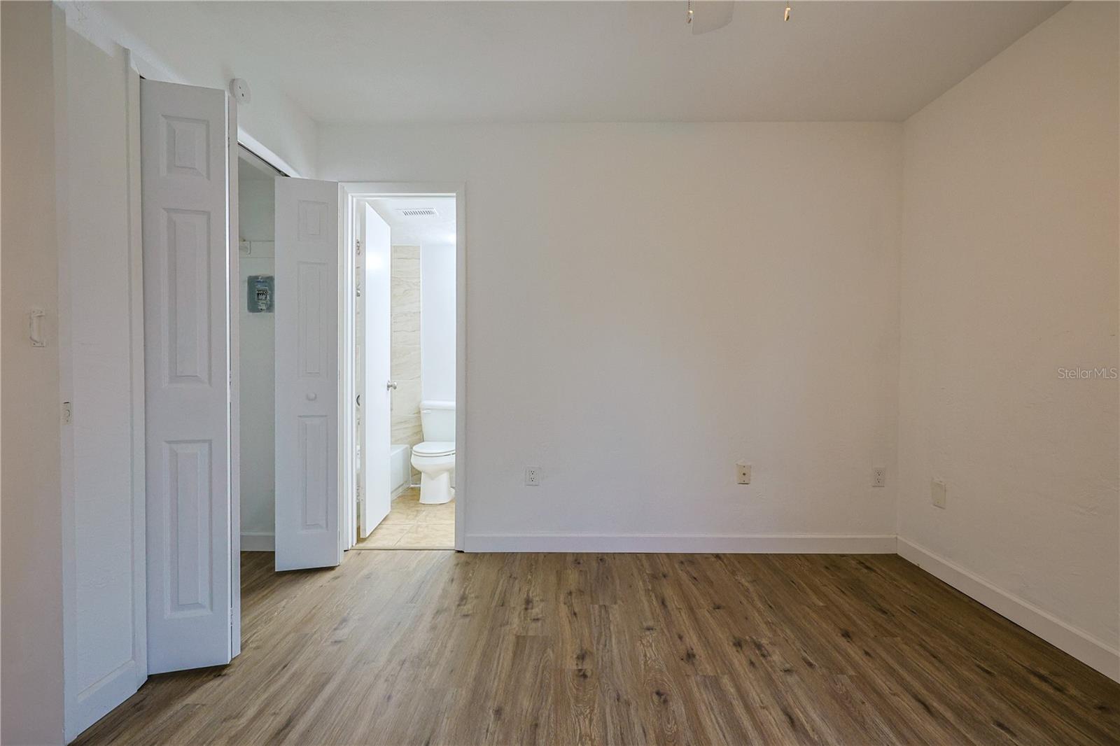 SANDALWOOD CONDOMINIUM - Residential