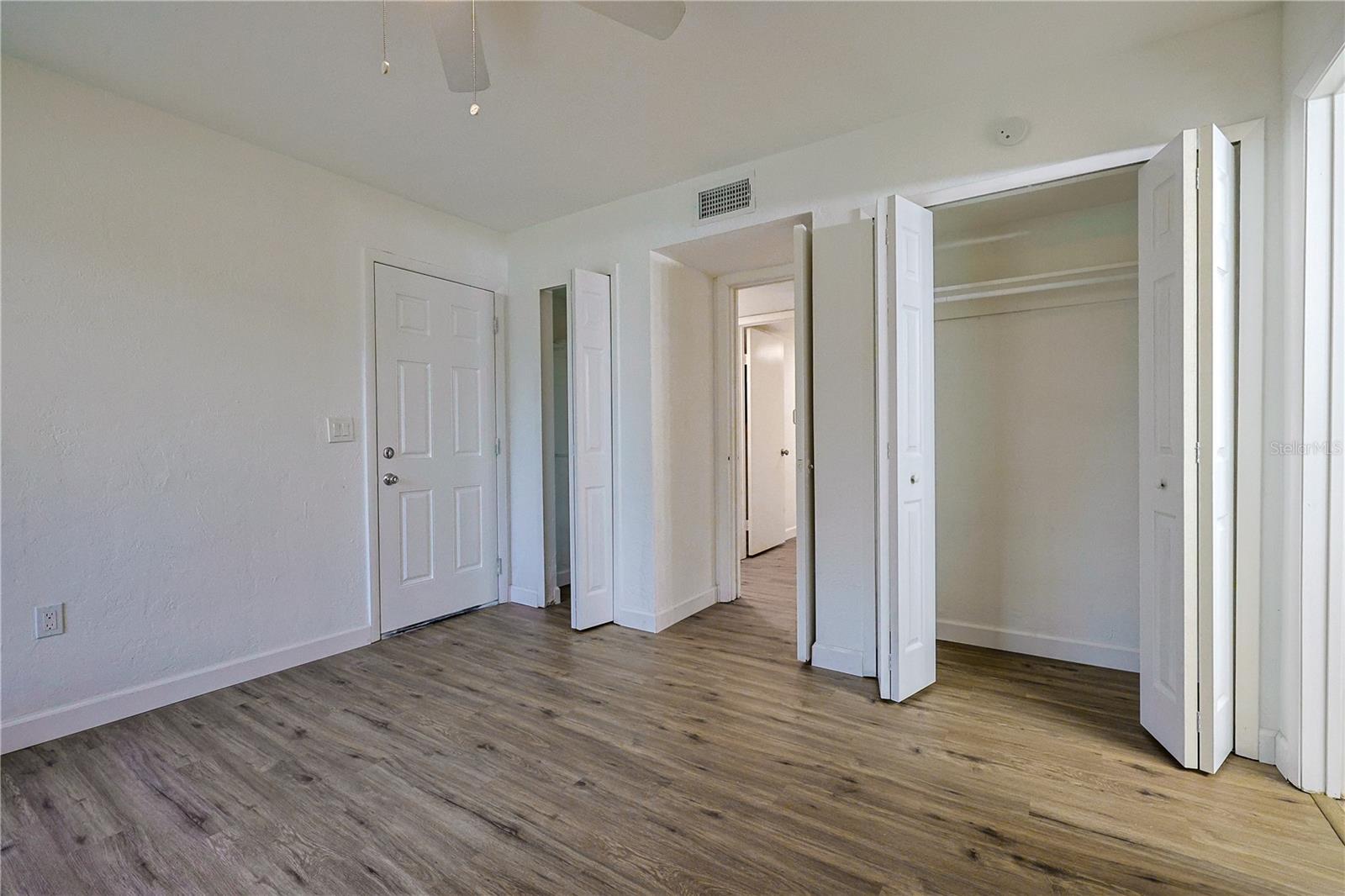 SANDALWOOD CONDOMINIUM - Residential