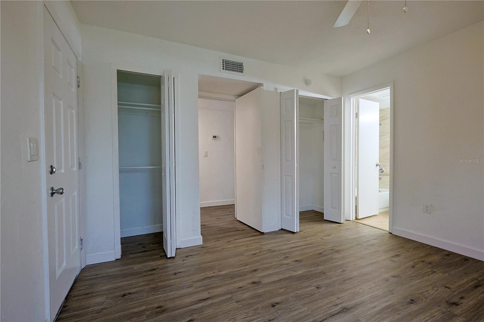 SANDALWOOD CONDOMINIUM - Residential