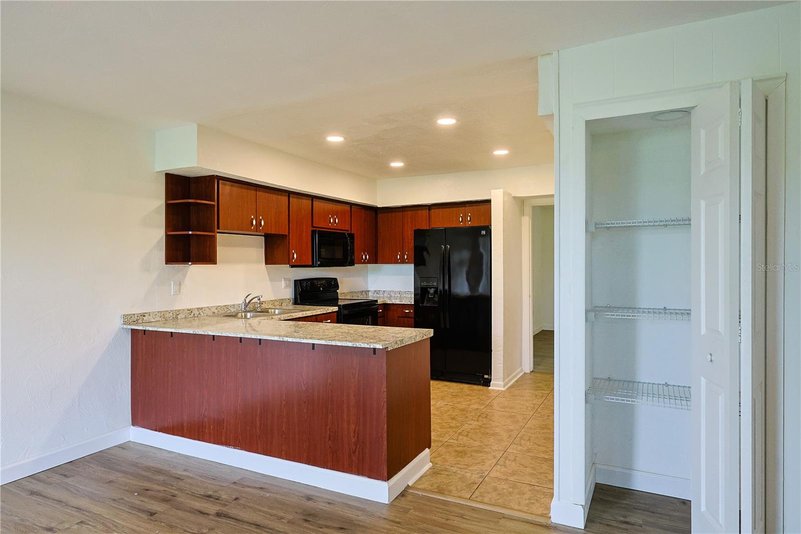 SANDALWOOD CONDOMINIUM - Residential