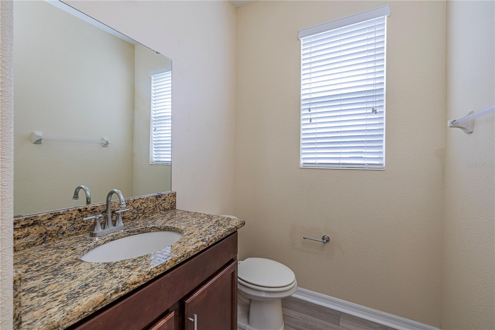WINDERMERE SOUND PH 2 - Residential