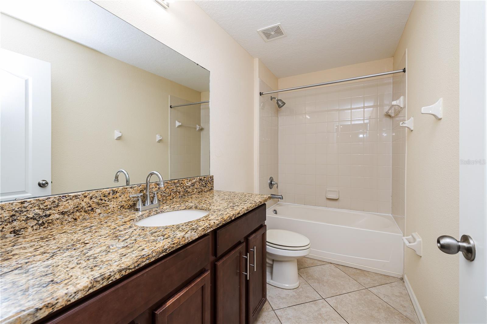WINDERMERE SOUND PH 2 - Residential