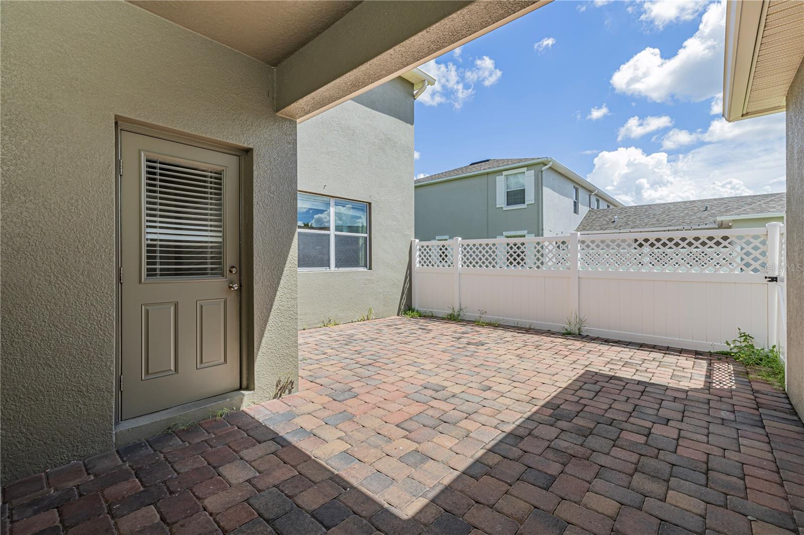 WINDERMERE SOUND PH 2 - Residential