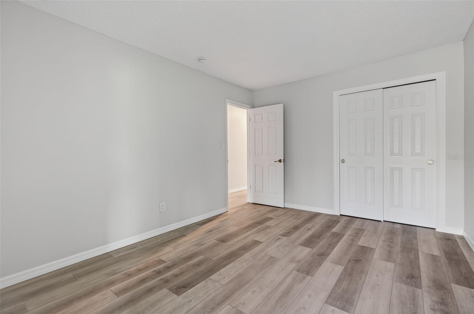 THE BAY VILLAS - Residential