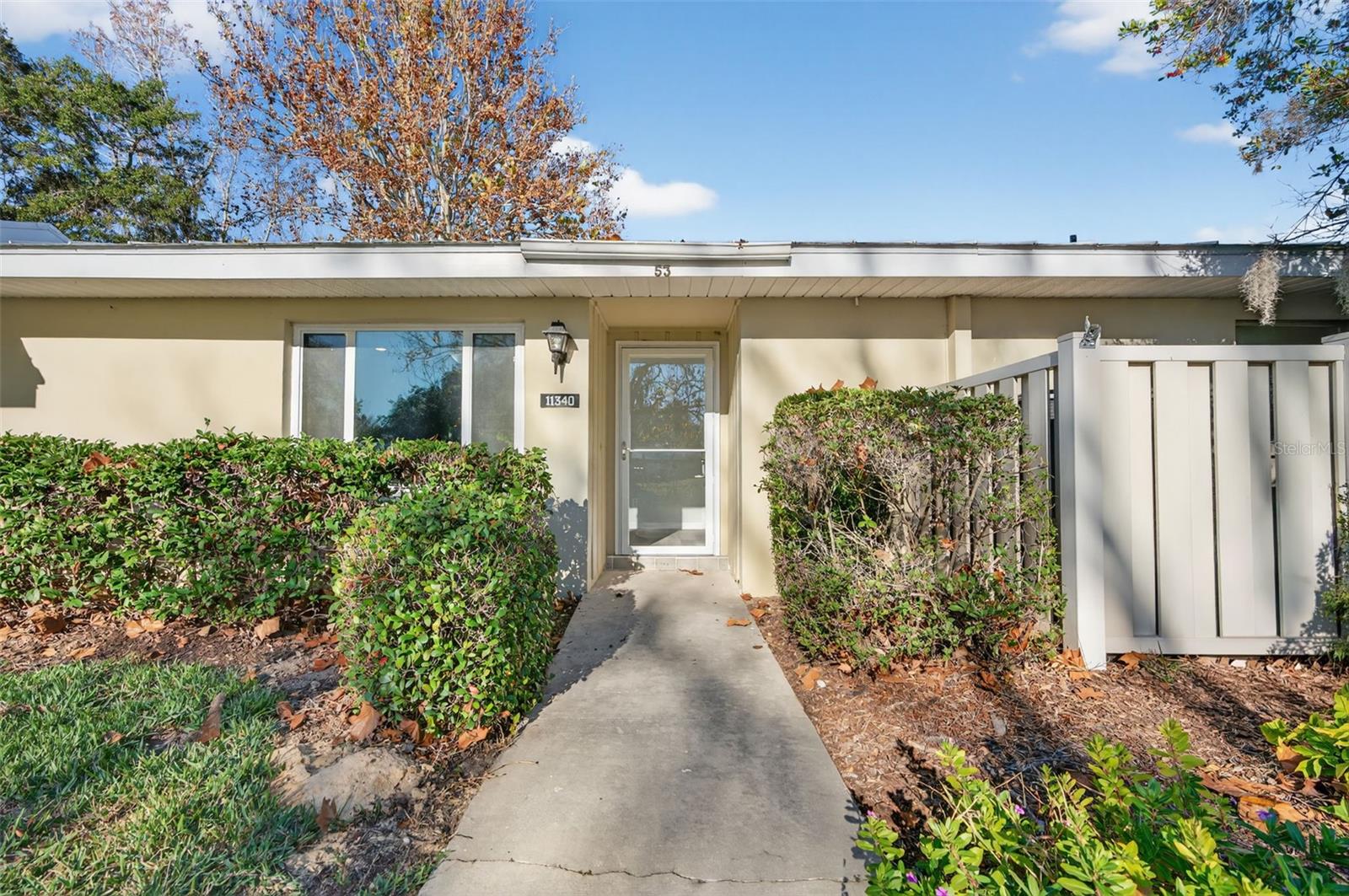 THE BAY VILLAS - Residential